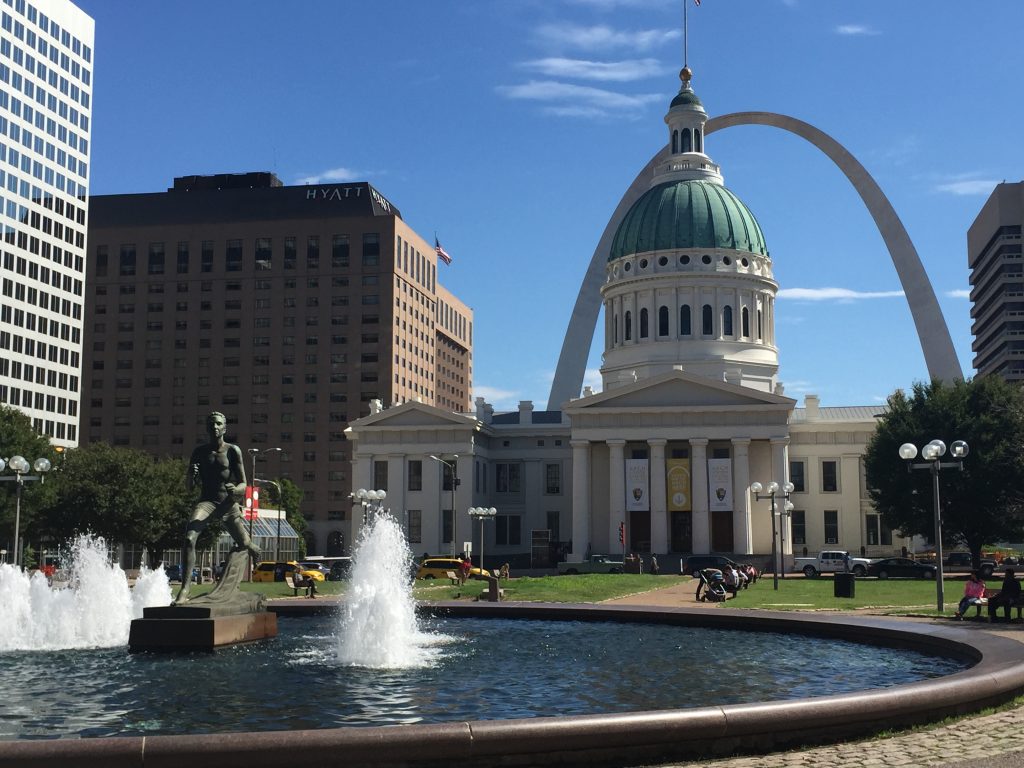 Kiener Plaza Fountain with Arch and Old Courthouse