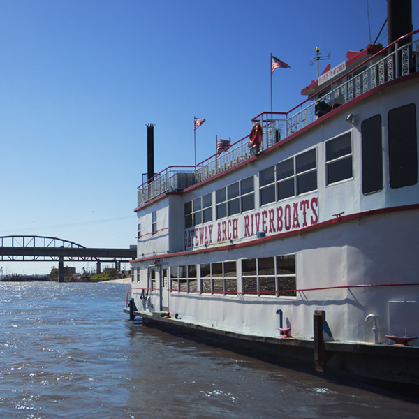 Image of the Becky Thatcher riverboat
