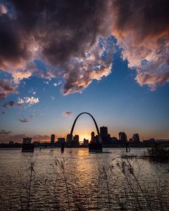 Arch and St Louis Skyline