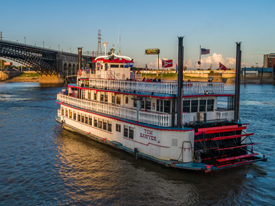 Riverboat and Eads Bridge
